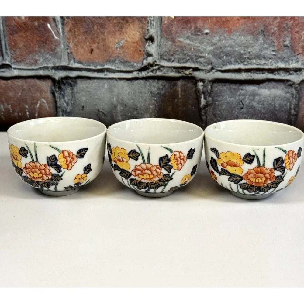 Japanese Tea Cups Sake Set of 3 Vintage Floral Orange Yellow‎ Gold Asian